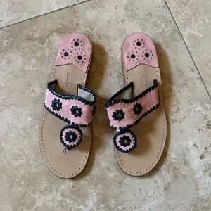 Jack rogers pink sandals